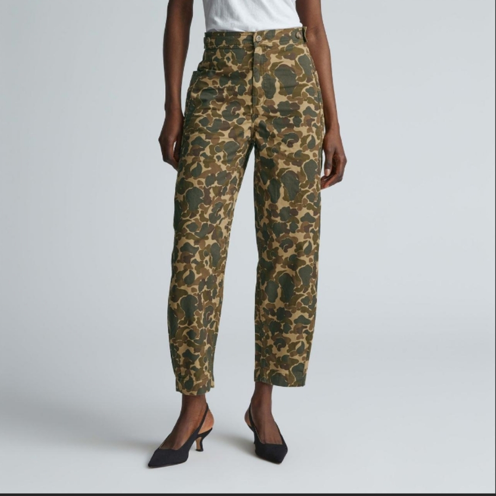 Everlane Fatigue Barrel Pant Camo Size 0